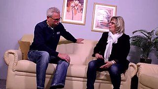 Grandmilf in stockings enjoys blowjob and deep throat fucking
