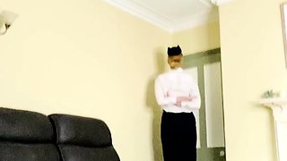 Amateurs Caught On Hidden Cam