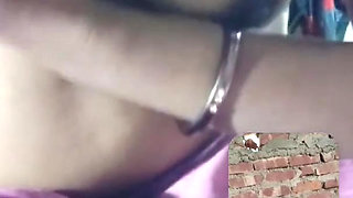 Desi Aunty ki chuchi on videocall