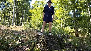 Sensual POV Pissing Pussy Spread on MILF’s Wetful Holes