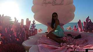 Big ass Thai GF anal after social media
