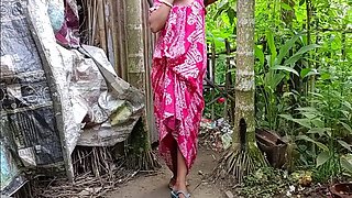 Outdoor My Bhabhi And Me We Met Together - Hindi Sex