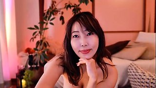Omege japanese girl with big boobs on cams
