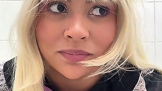 Public Toilet Farts at Cosplay Con - Gassy BBW in Cosplay