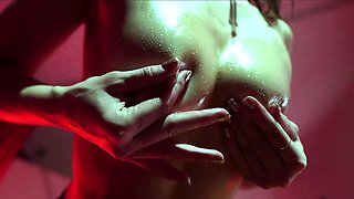 Homemade amateur webcam babe masturbating