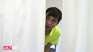 Gogo Fukme And Jenna Starr Command Passionate Clinic Threesome Action With Ricky Spanish As Big-Tits