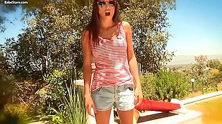 Fresh Faced, Ass-eating, Teen 18+ Lesbians Are Ready To Put On A Show