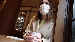 336KNB-211　【クリトリス特化型】【普通のひとが、一番エロい】旦那と仲良しな柔乳スレンダー奥様がお金のためにAV出演！敏感すぎるデカクリ弄られて連続絶頂！！