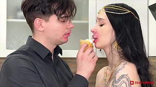 ہیرامنڈی کی کسبی ایک بار دیکھ لو