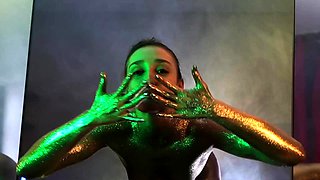 Amateur Webcam Babes Going Solo