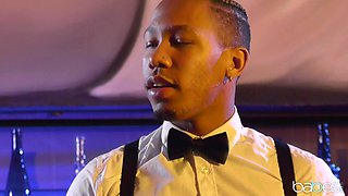 Gia Paige's Wild Desire in a Steamy Bathroom Encounter