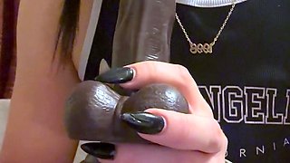 Lovely Amateur teen brunette masturbating outdoor