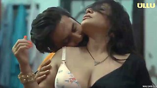 Big Boobs housewife 2