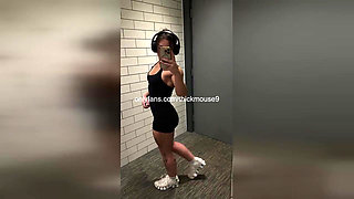 Public Bikini Bottom Fail for 18-year-old