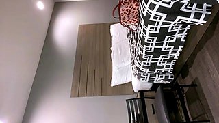Amateur Big Boobs jerks Big Dick