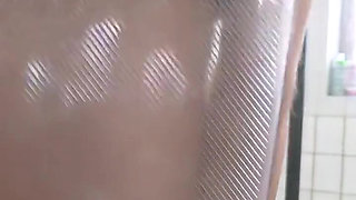 A Full Bag of Water Flowes Into My Little Ass!