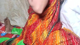 Desi Indian Bibi's Best Chudai with Hindi Voice