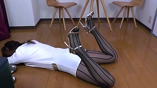 Amateur blondie solo anal masturbation