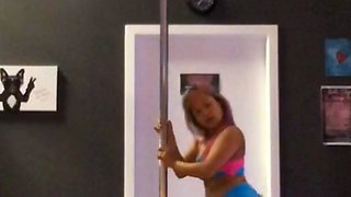 amateur his tall blonde fetish masturbating on live webcam