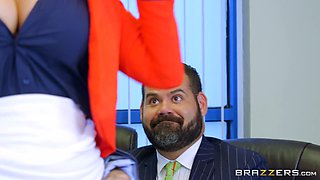 Eating In The Meeting With Sean Lawless, Nina Elle - Brazzers