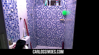 WANT TO SEE ME TAKING A SHOWER SO COME WITH ME