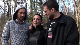 Elvira French Gangbang