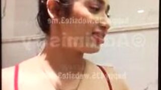 Aditi Mistry Bare Display Live