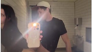 She Made Her Boyfriend Wait In The Car While She Goes Shopping