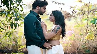 Onlyfans-resminair Dhoti Romance