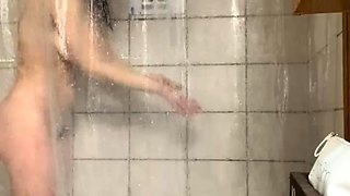 Amateur shower and masturbation