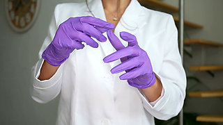 Lab Coat off and the Nurse Fucks the Patient
