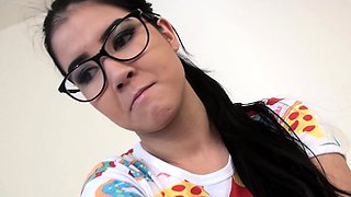Brunette slut pov blowjob in close up HD
