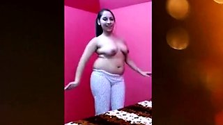 Arab Babe With Perfect Figure