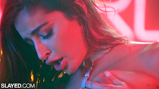 Slayed Luscious Ladies Emily & Charlotte Lap Each Other up