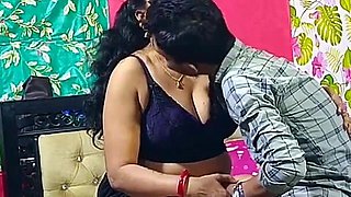 Caught by Husband Desi Indian Aunty Having Hardcore Sex with Neighbor's Brother