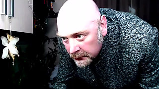 New Chronicles of the Sex Life of a Mature Moscow Couple on Cam! Cock in a Mature Lady's Mouth & Hot Fuck with a Giant Dildo!