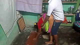 Desi Aunty Home Cleaning Sex with His House Owner