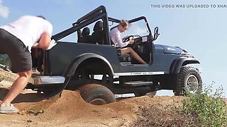 Amateur Pinay Angel The Dreamgirl Stuck in Car - Leather Fetish Outdoor Sex & Heels