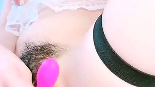 Cute amateur webcam teen girl toying pussy on webcam