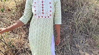 Jungle Girl - Desi Hot Village Girl Jungle Me Lakdi Lene Gai And Then Fucked Her Tight Pussy (hindi Audio) Outdoor Jungle