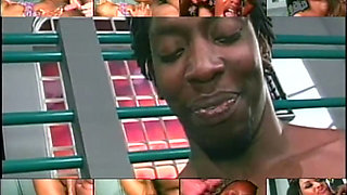 Threesome - Beatiful Black Girl Enjoys DP and Footjob