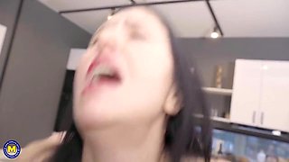 Housewives Wanna Fuck