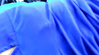 Mature franaise baise en voiture avec un gros clitoris