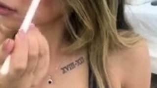 Hot brunette from squirt masturbating on webcam