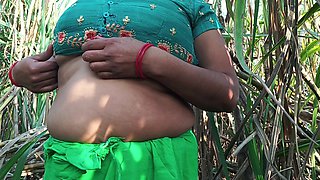 Sexy Bhabhi Ki Chudai Sugarcane Ke Khet Mein Indian Sex Video