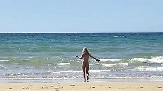 Gianna Crystal - Beach Trip