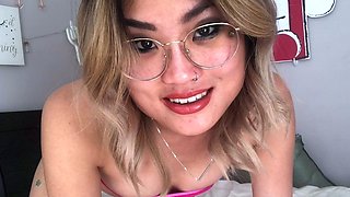 Blonde emo amateur solo masturbation