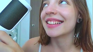 Teen solo fun masturbating when home alone
