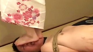 Japanese Face Trample