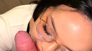 -onlyfans- eve darlingg - Nerdy boy gets his BWC worshipped